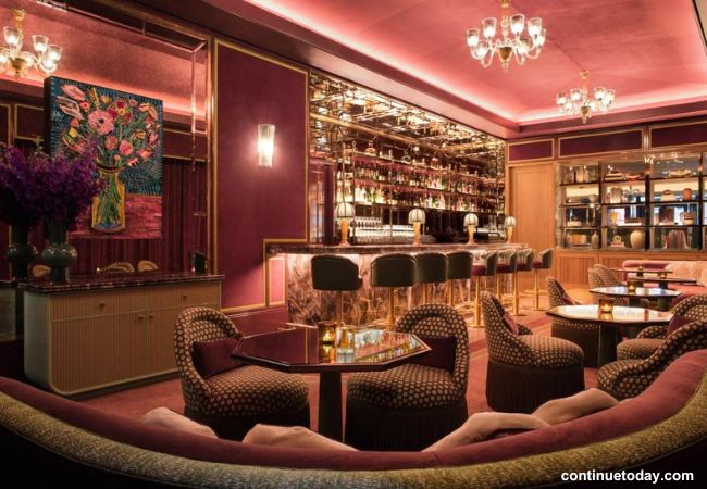 Hotel Barrière Fouquet’s New York Lobby