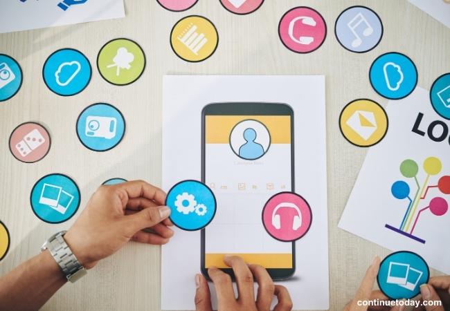 mobile app development symbolized in the paper